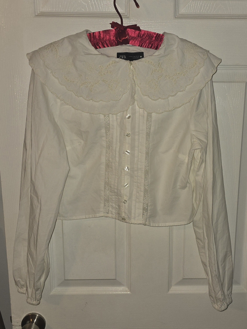 Zara Cream Embroidered Collar Button-Up Blouse Peter Pan Cropped